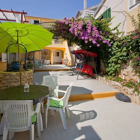 Apartment Ferina *