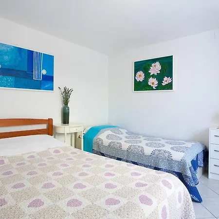 Ferina Apartament *