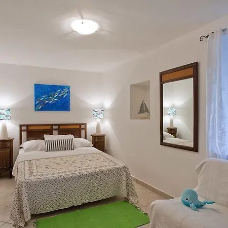 Apartament Ferina *